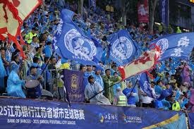 董路揭秘中国足球小将夺冠背后的故事